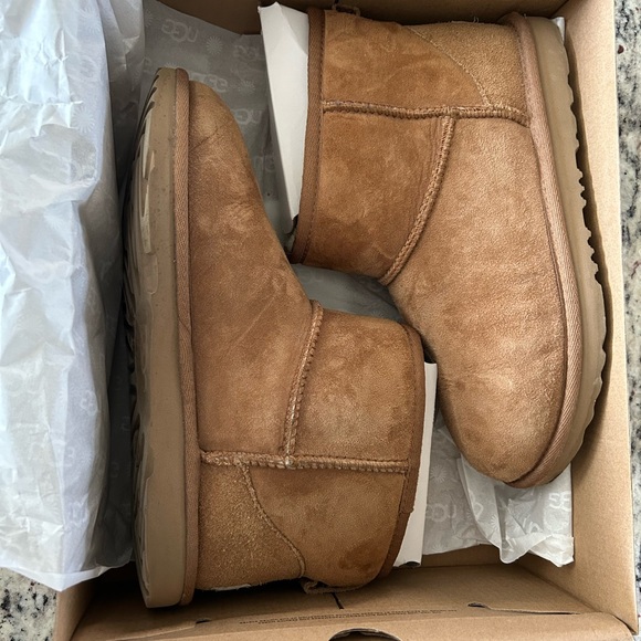 UGG® Classic Mini II Boot - Chestnut - Picture 2 of 8